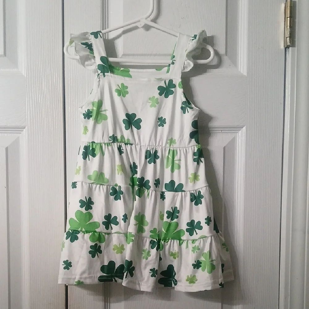 St Patrick's Day Green and White Shamrock Kids Dress Sz 18-24M  NWOT